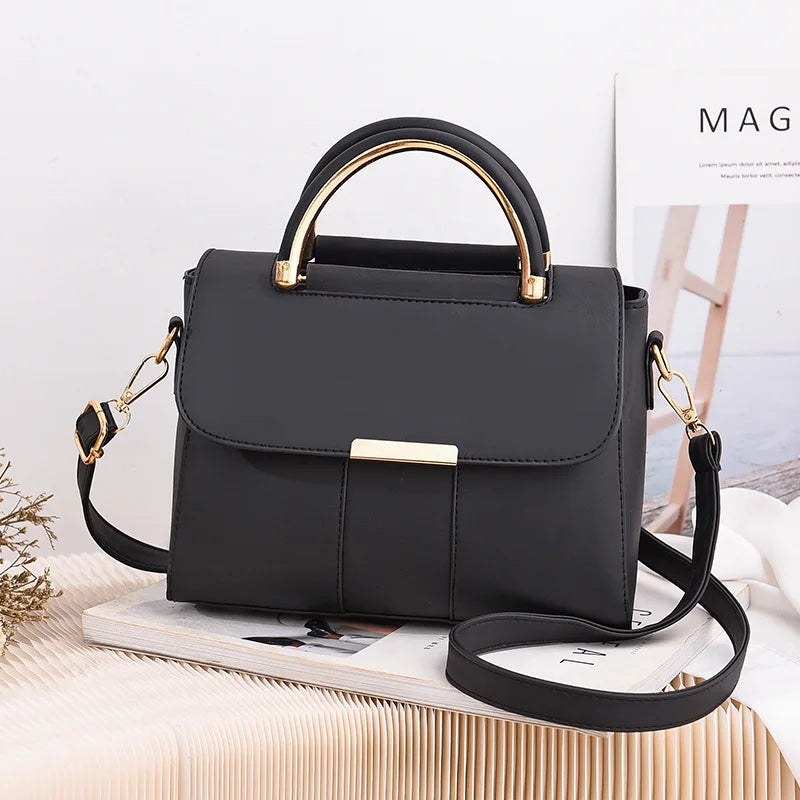 Bolsa Crossbody Minimalist Charm